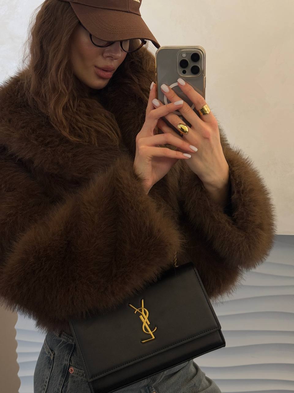 Saint Laurent Cassandra Small Shoulder Bag in Black Leather with Gold Hardware - 6