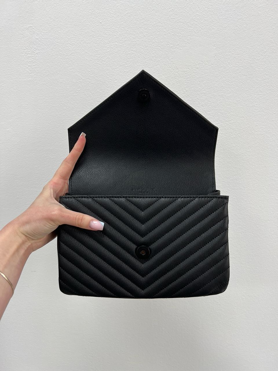 Saint Laurent College Medium in Quilted Leather Black/Black - 9