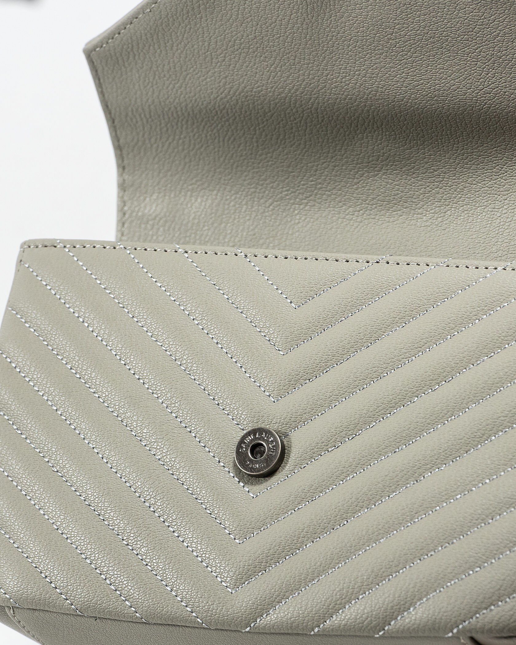 Saint Laurent College Medium in Quilted Leather Grey/Silver - 14