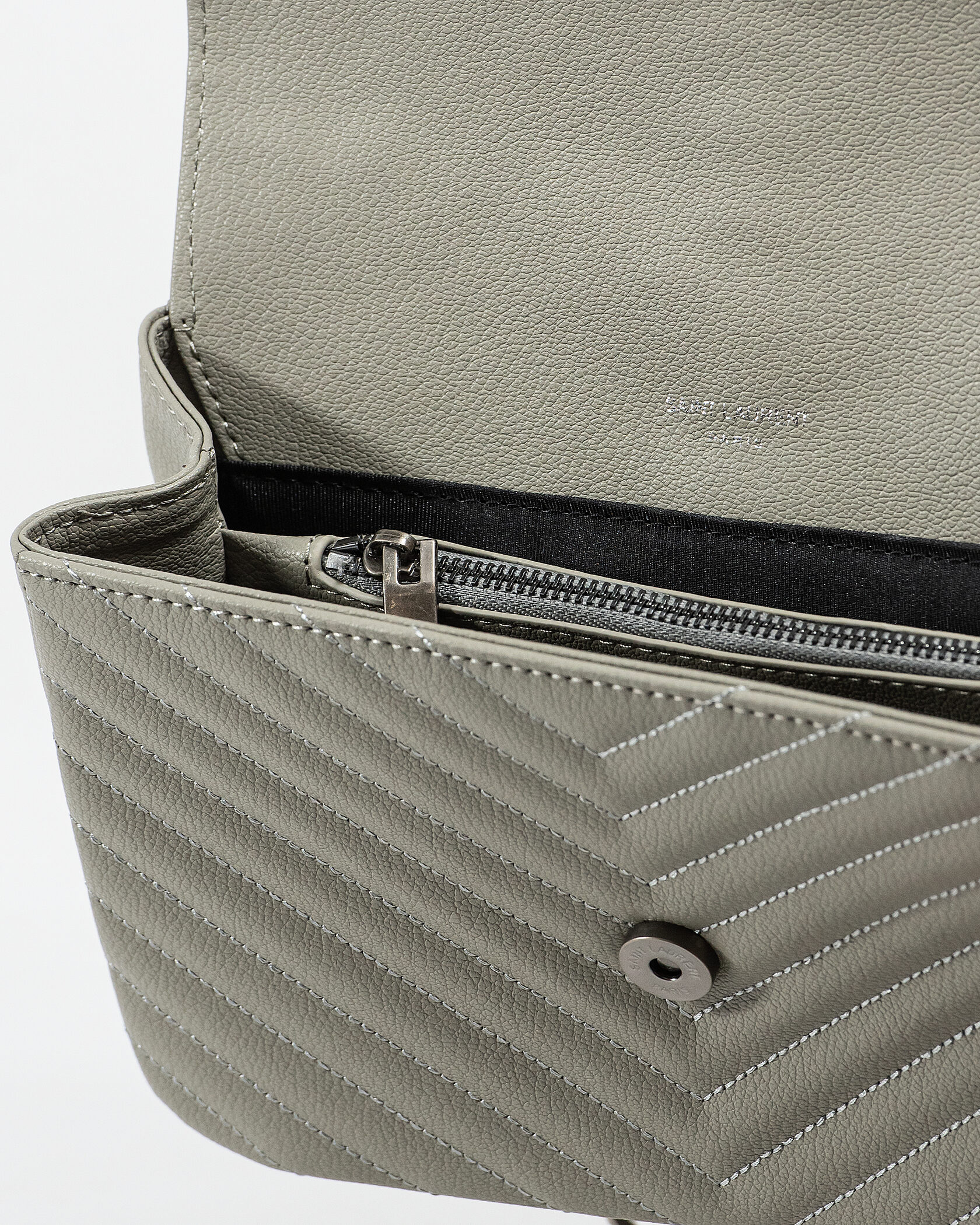 Saint Laurent College Medium in Quilted Leather Grey/Silver - 15