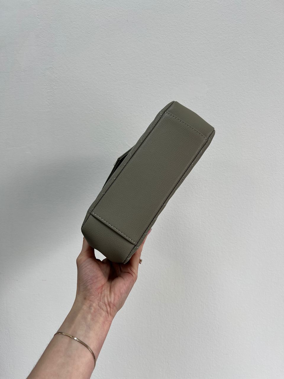 Saint Laurent College Medium in Quilted Leather Grey - 8