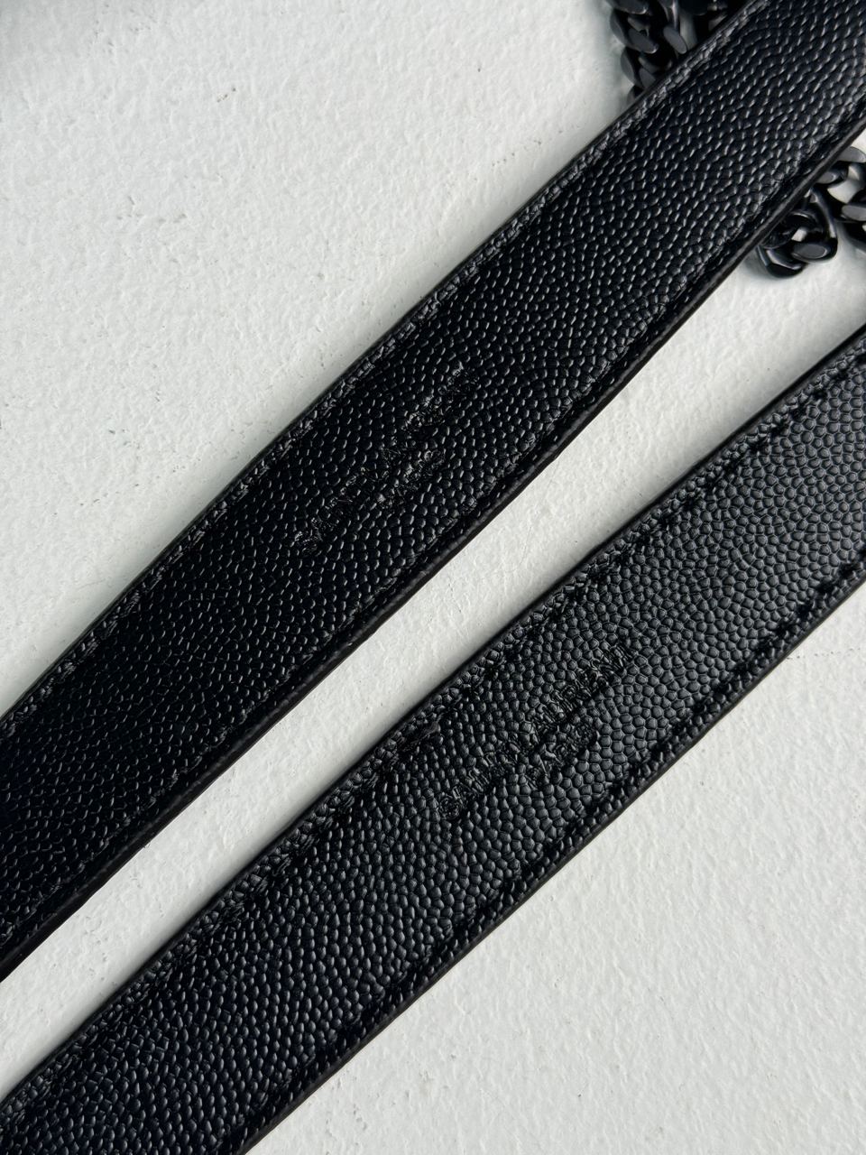 Saint Laurent Envelope Medium In Quilted Leather Black - 18