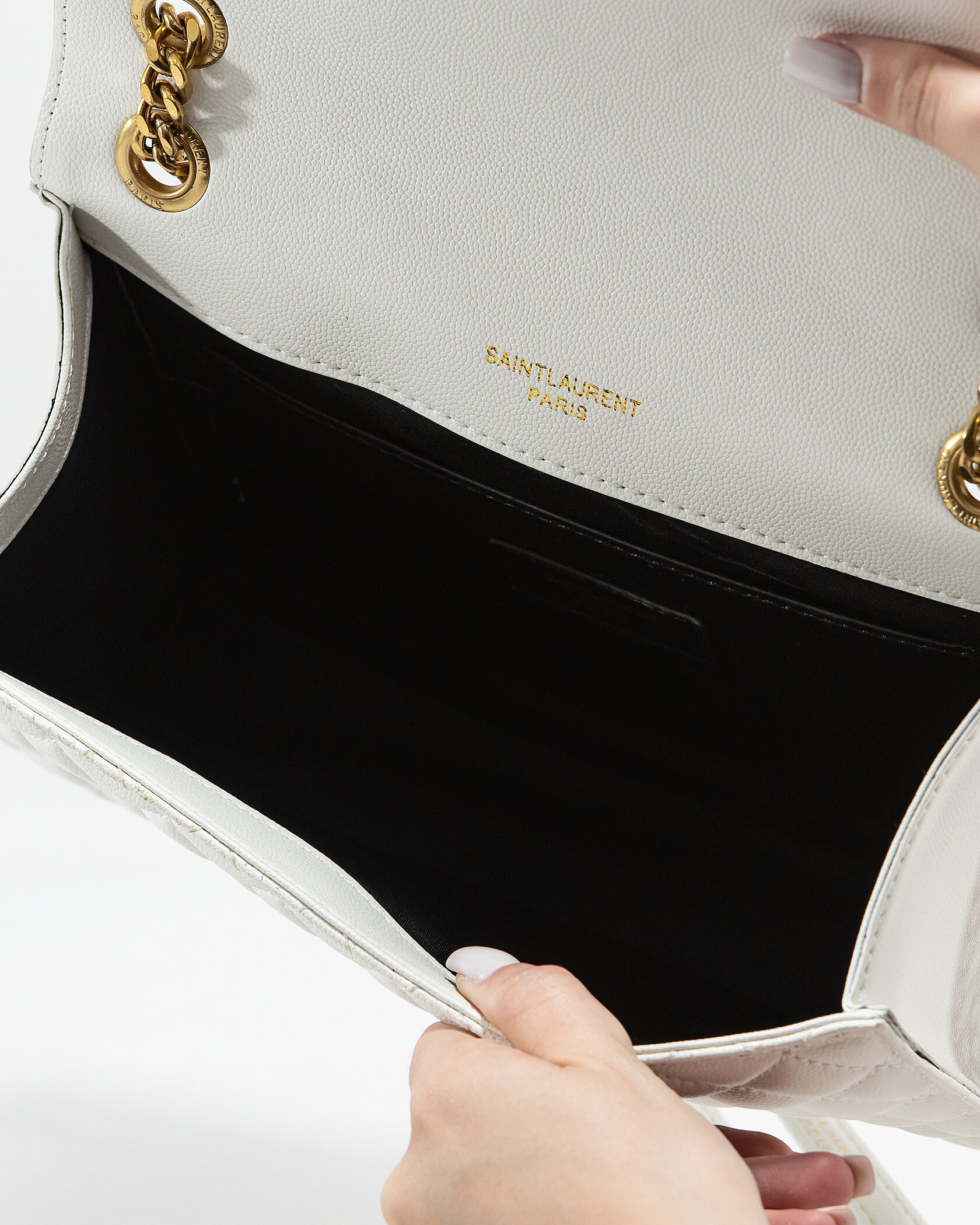 Saint Laurent Envelope Medium In Quilted Leather White/Gold - 16