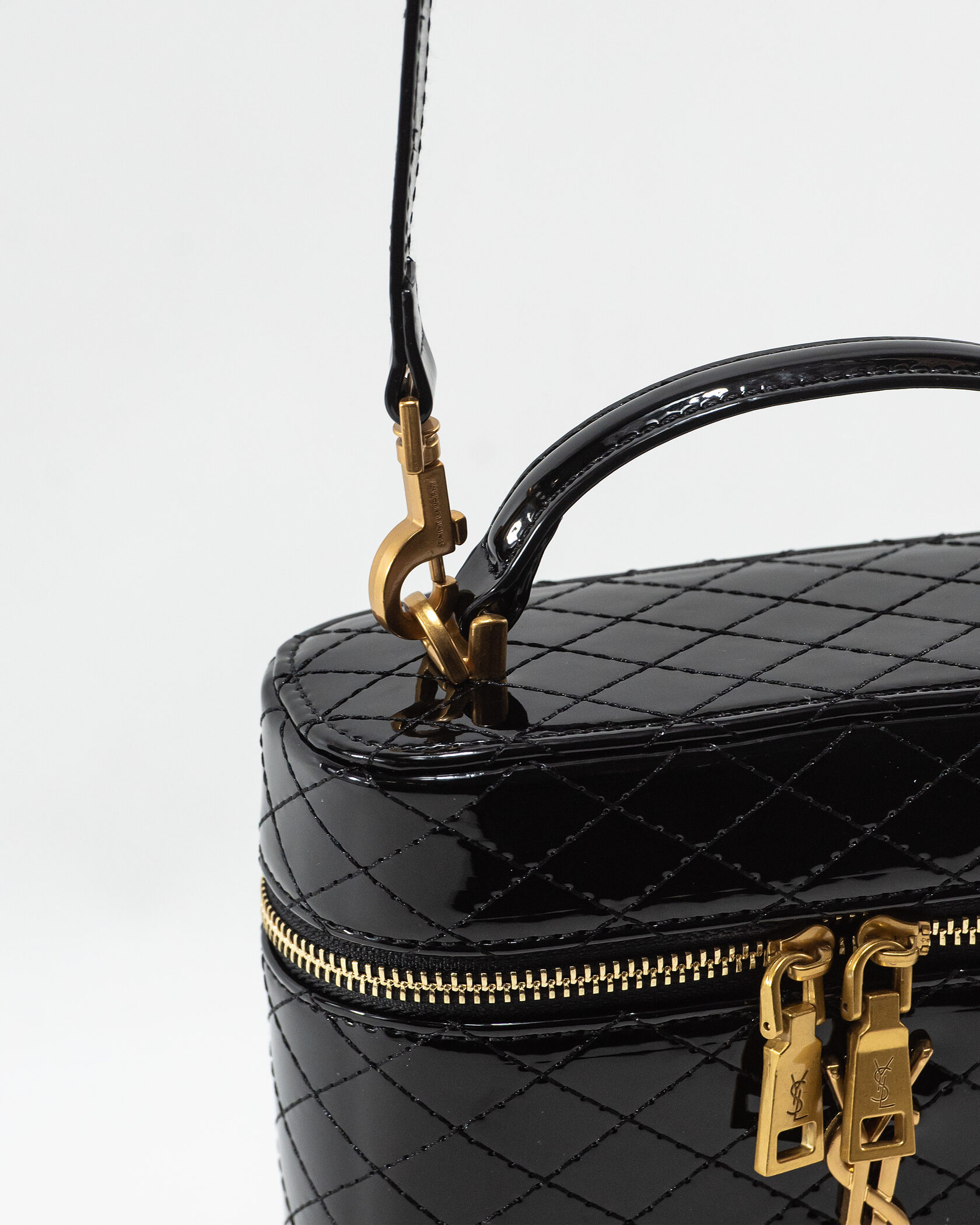 Saint Laurent Gaby Vanity Lacquered Leather Shoulder Bag Black - 10