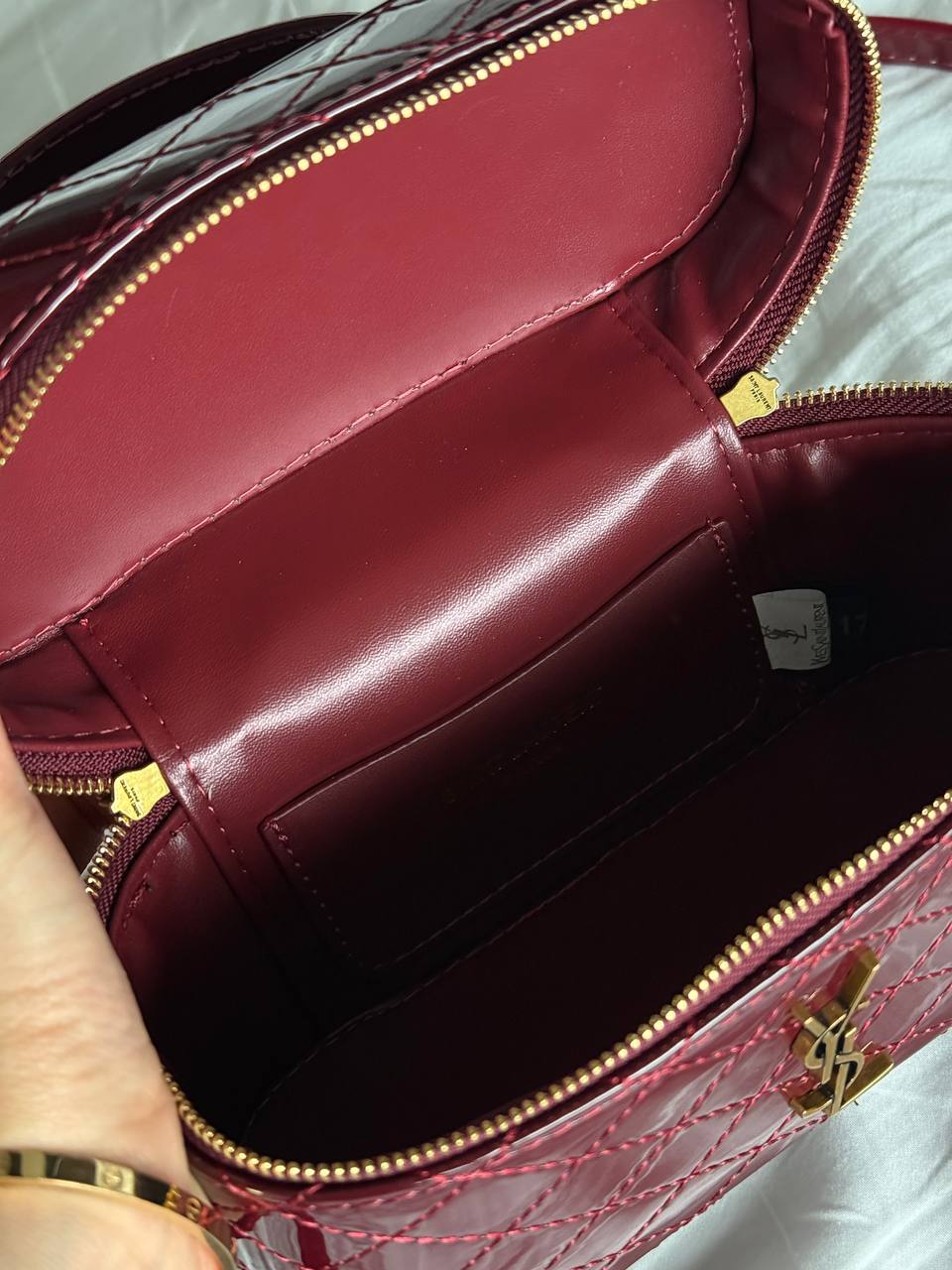 Saint Laurent Gaby Vanity Lacquered Leather Shoulder Bag Red - 13