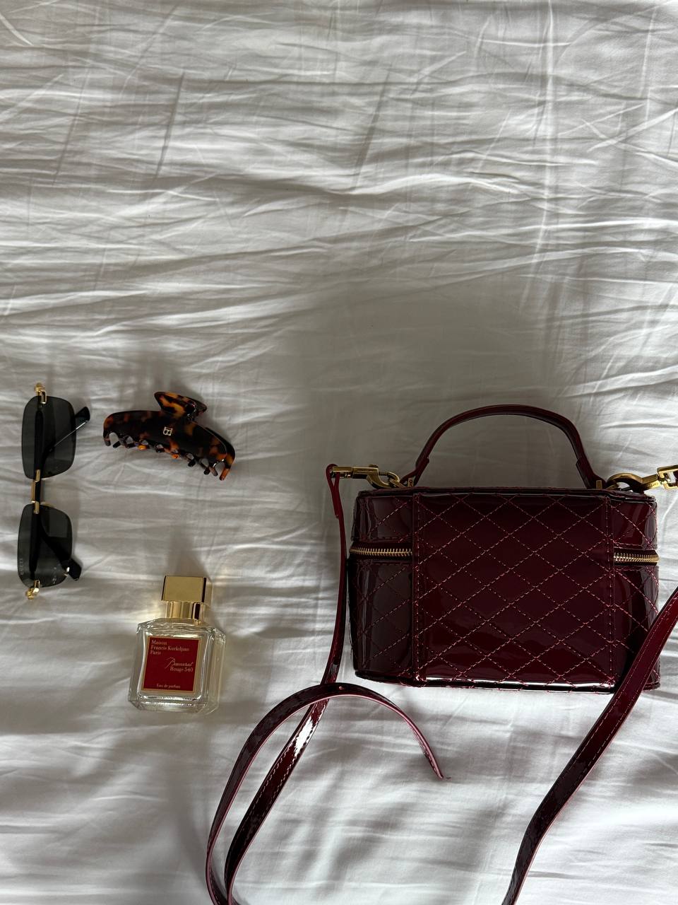 Saint Laurent Gaby Vanity Lacquered Leather Shoulder Bag Red - 9