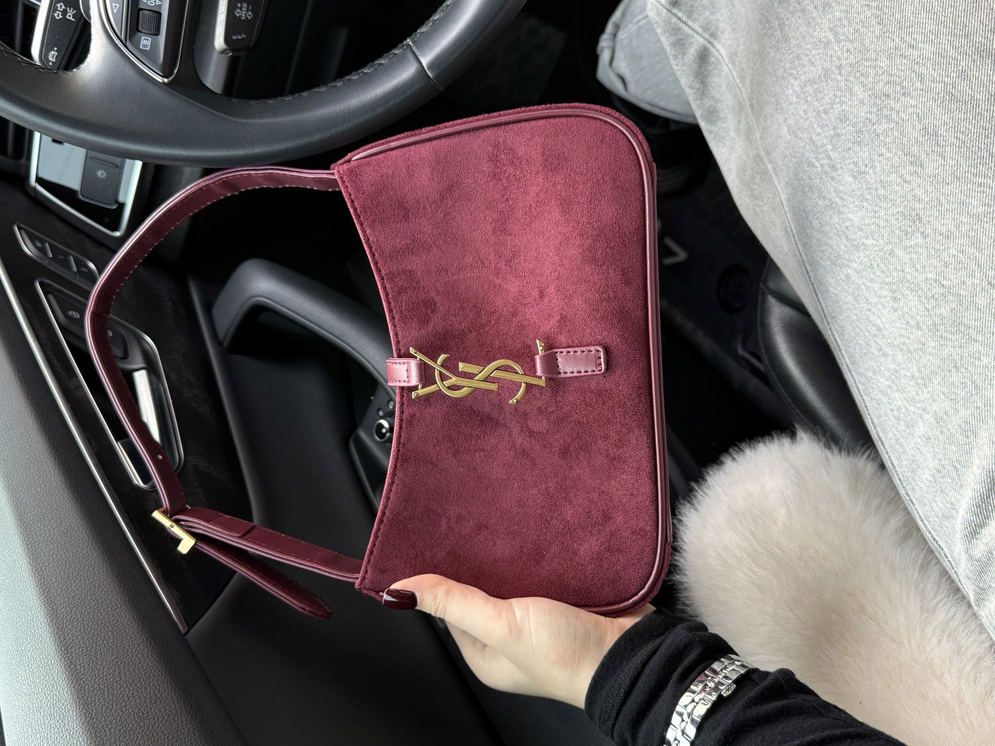 Saint Laurent Hobo Le 5 A 7 Shoulder Bag Dark Red Wine - 13