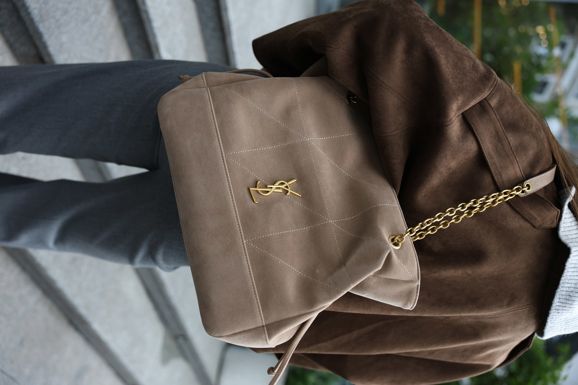Saint Laurent Jamie Shopping in Suede Golden Leaf - 12