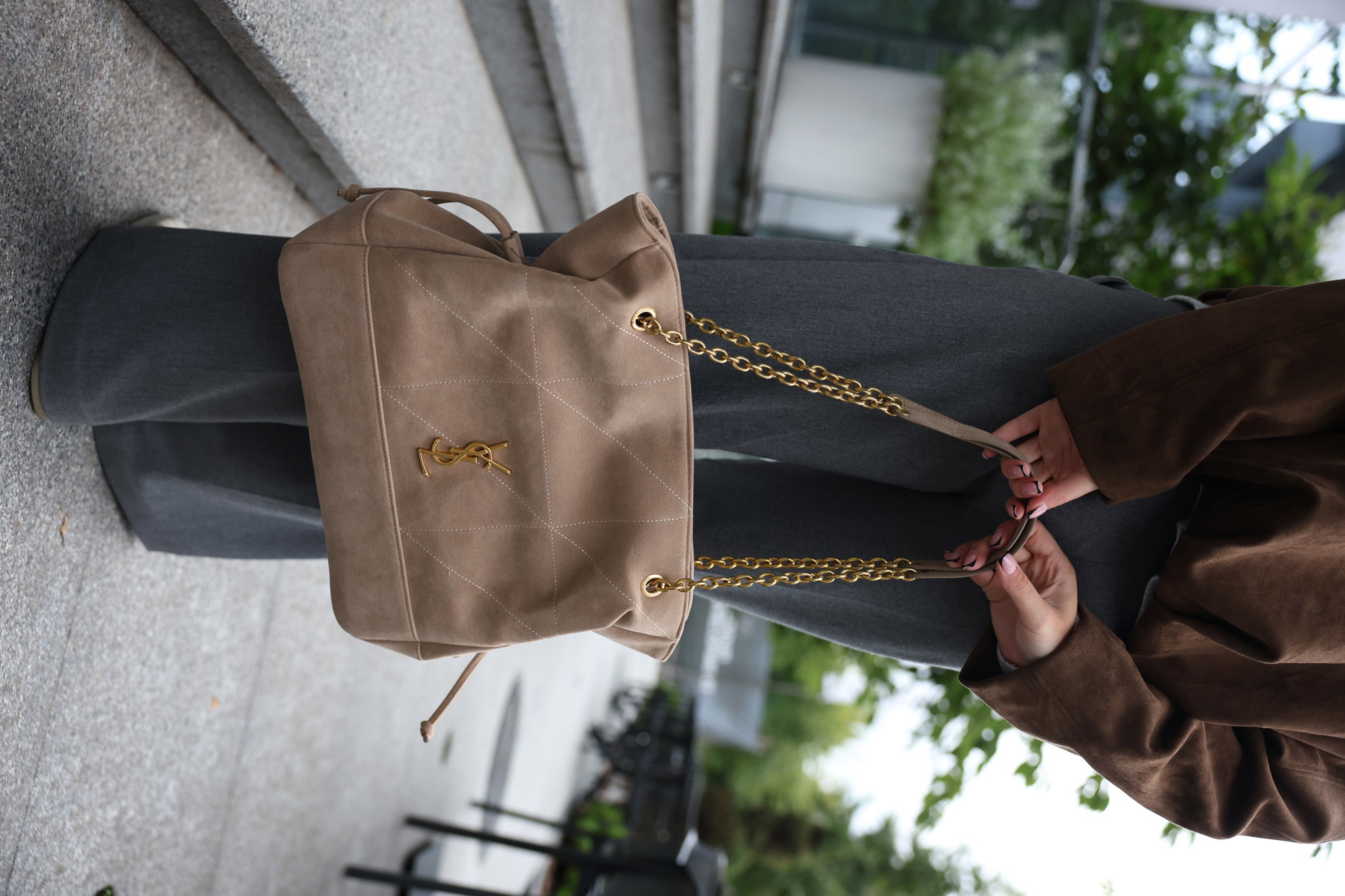 Saint Laurent Jamie Shopping in Suede Golden Leaf - 9