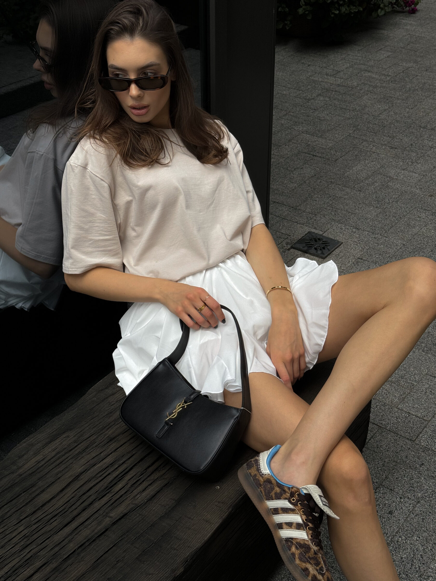 Saint Laurent Le 5 à 7 Hobo Black - 8