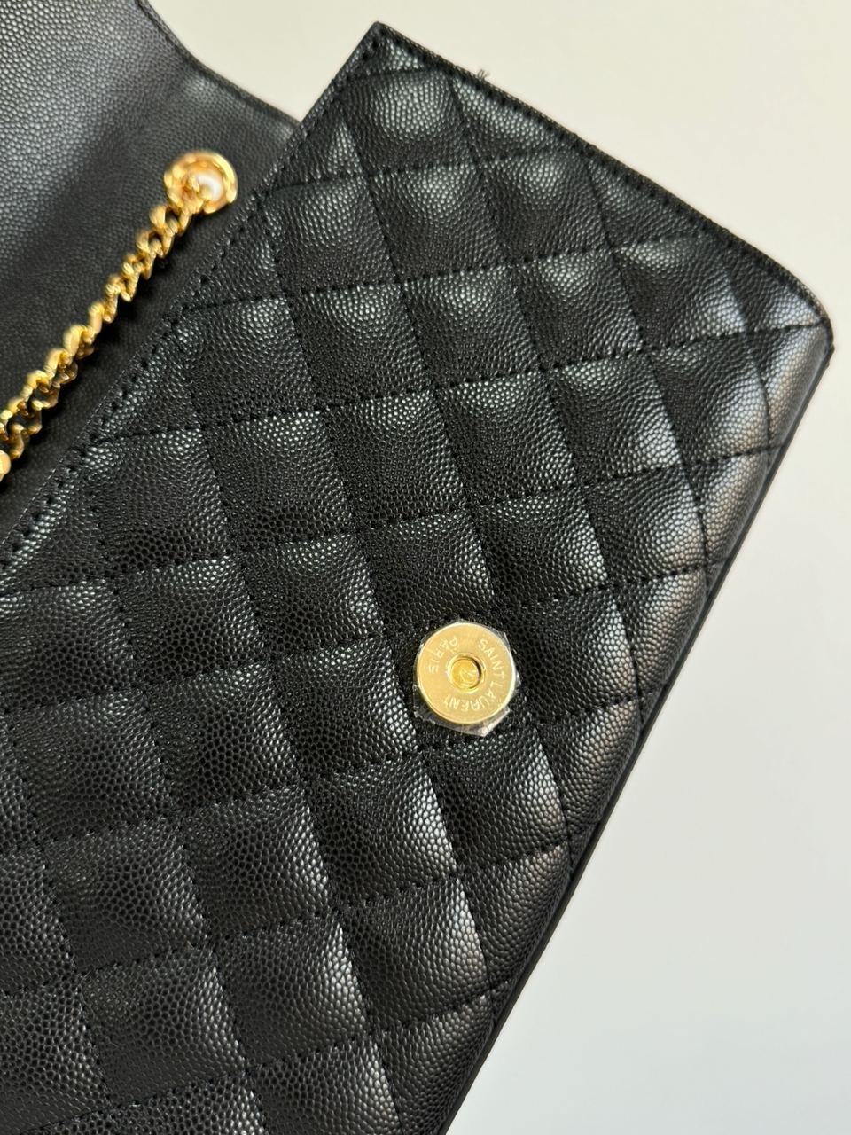 Saint Laurent Leather Envelope Chain Bag - 23