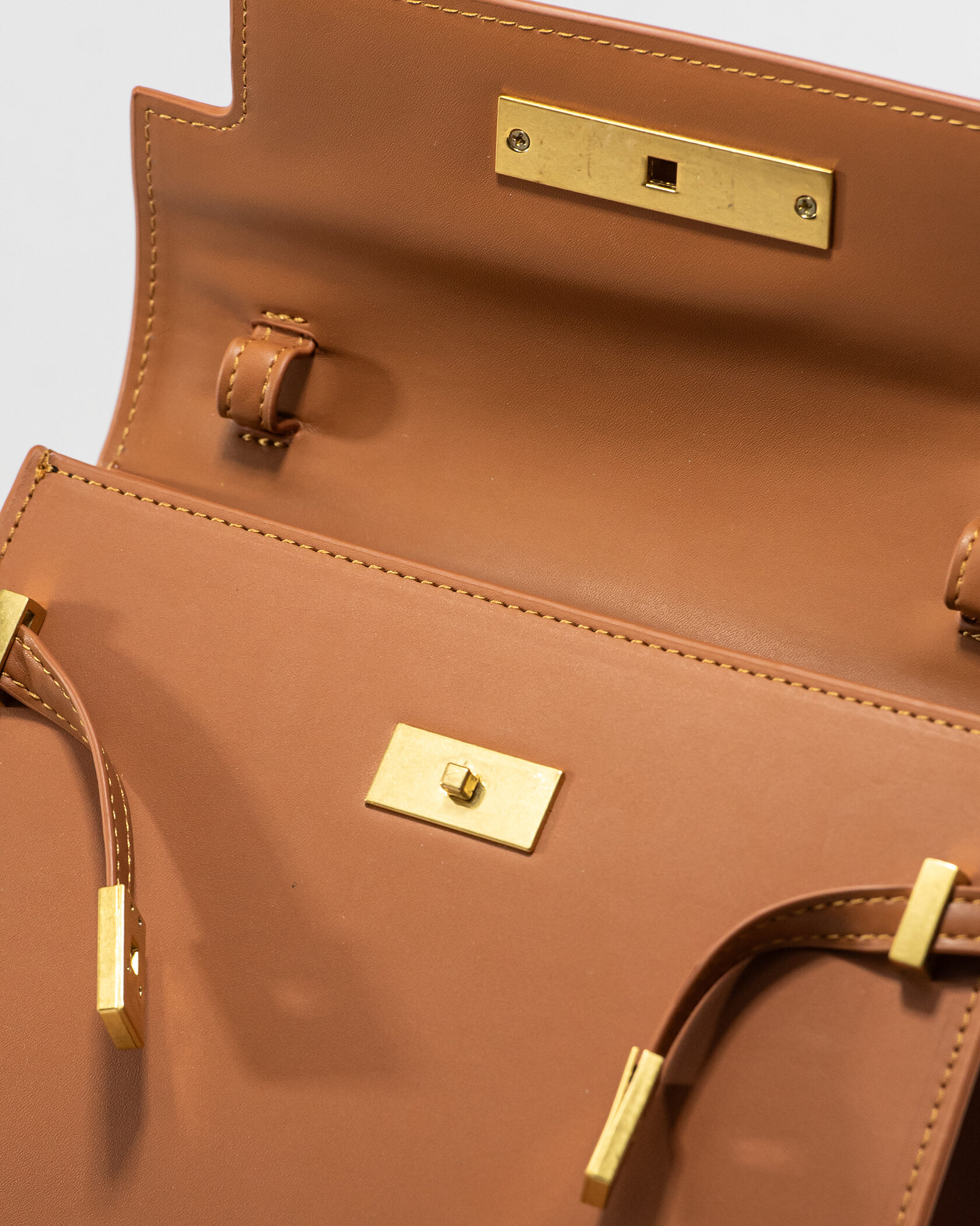 Saint Laurent Manhattan Medium Leather Shoulder Bag Brown - 11