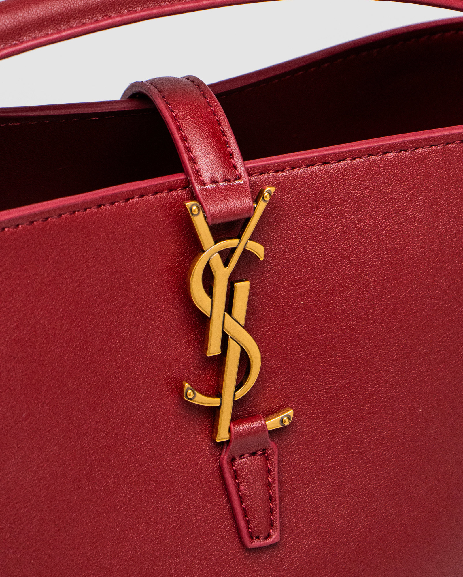 Saint Laurent Medium Le 37 Shiny Leather Bucket Bag Burgundy - 4