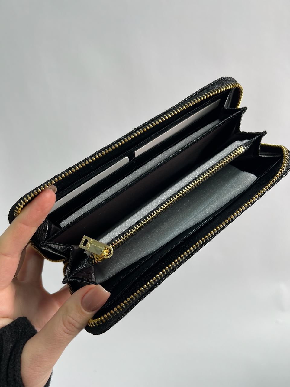 Saint Laurent Plain Leather Long Wallet Black/Gold - 15