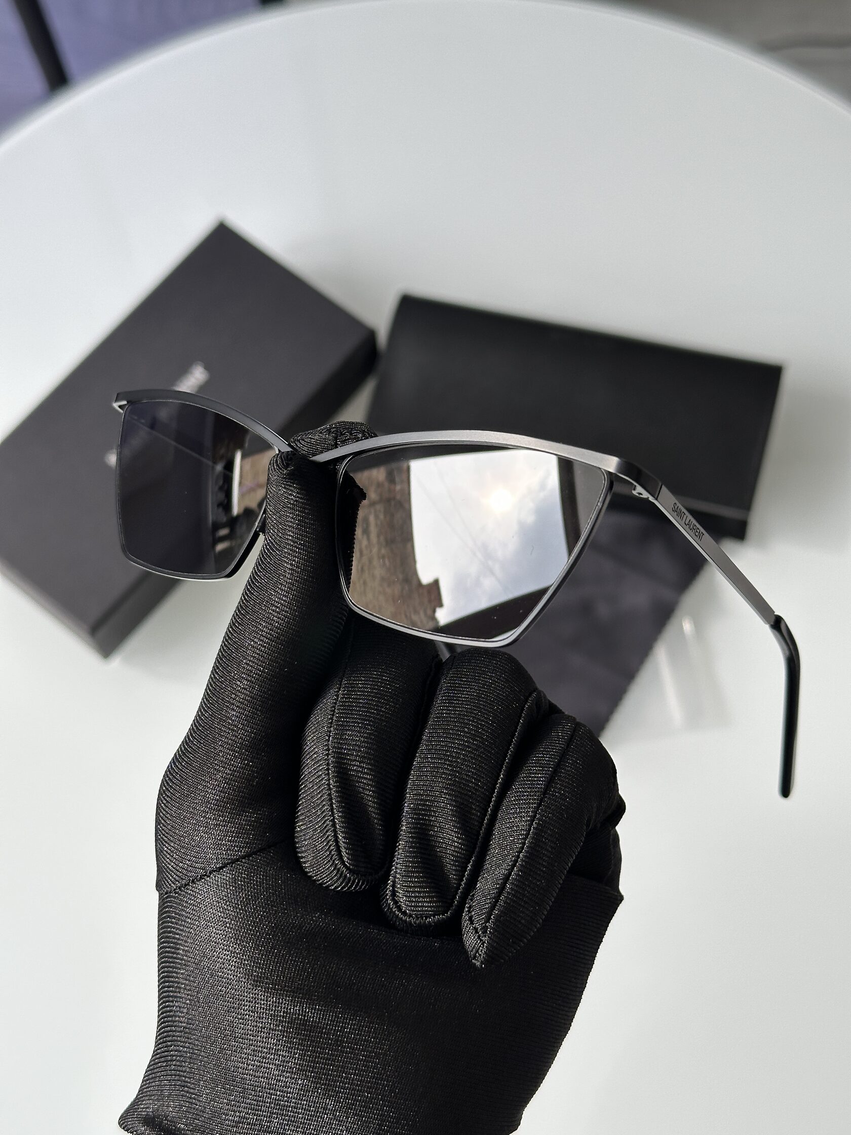 Saint Laurent SL 637 001 Black/Black - 9