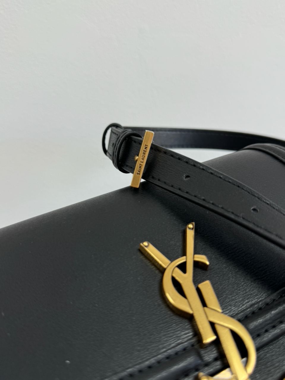 Saint Laurent Solferino Black/Gold - 8