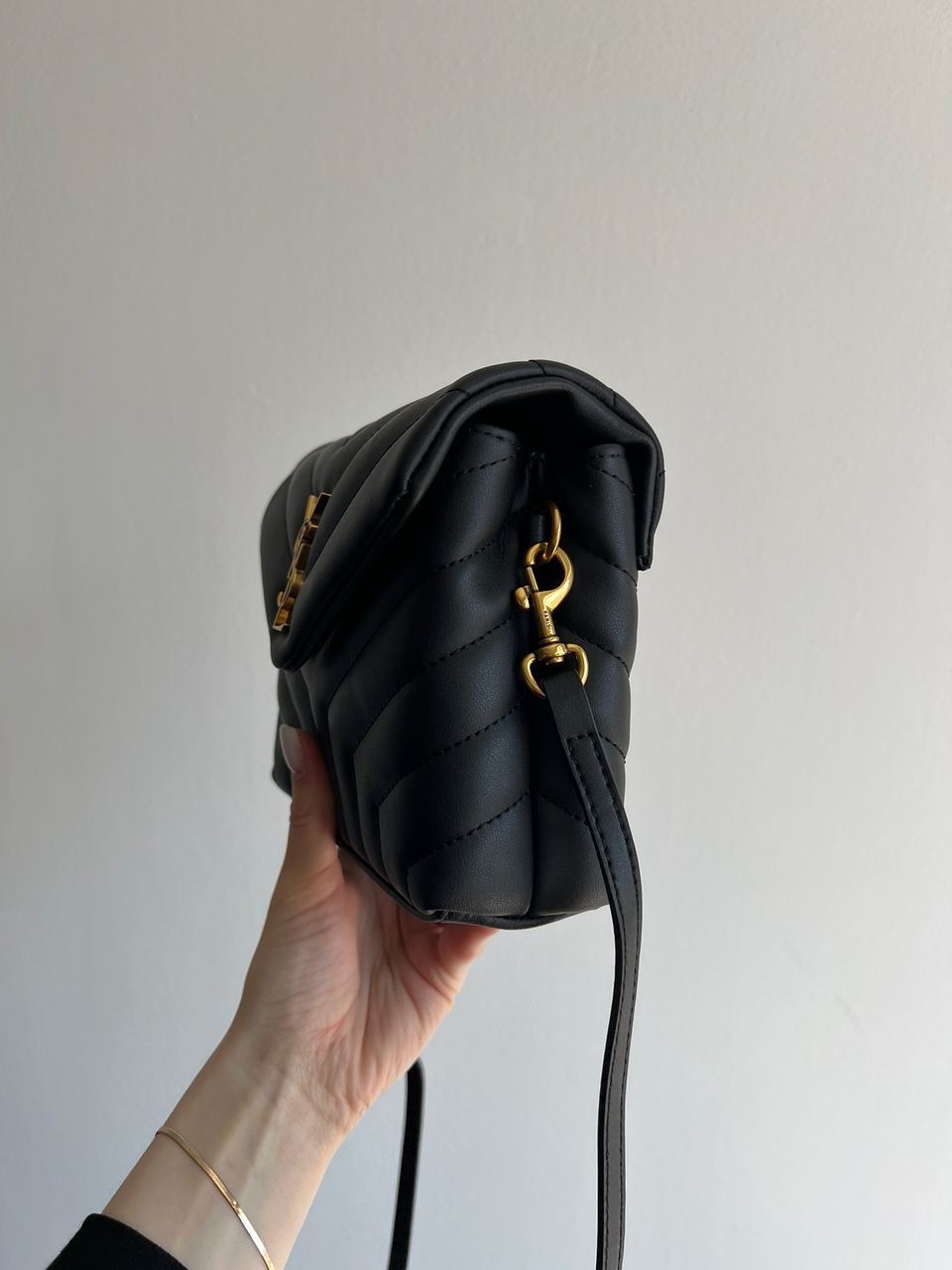 Saint Laurent Toy LouLou In Quilted Leather Black/Gold - 14