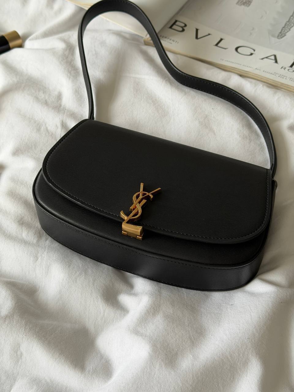 Saint Laurent Voltaire in Box Black/Gold - 6