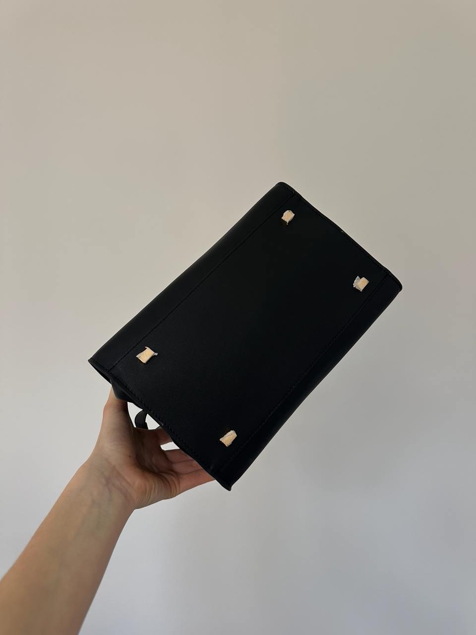 The Row Soft Margaux 26 Bag in Leather Black - 9