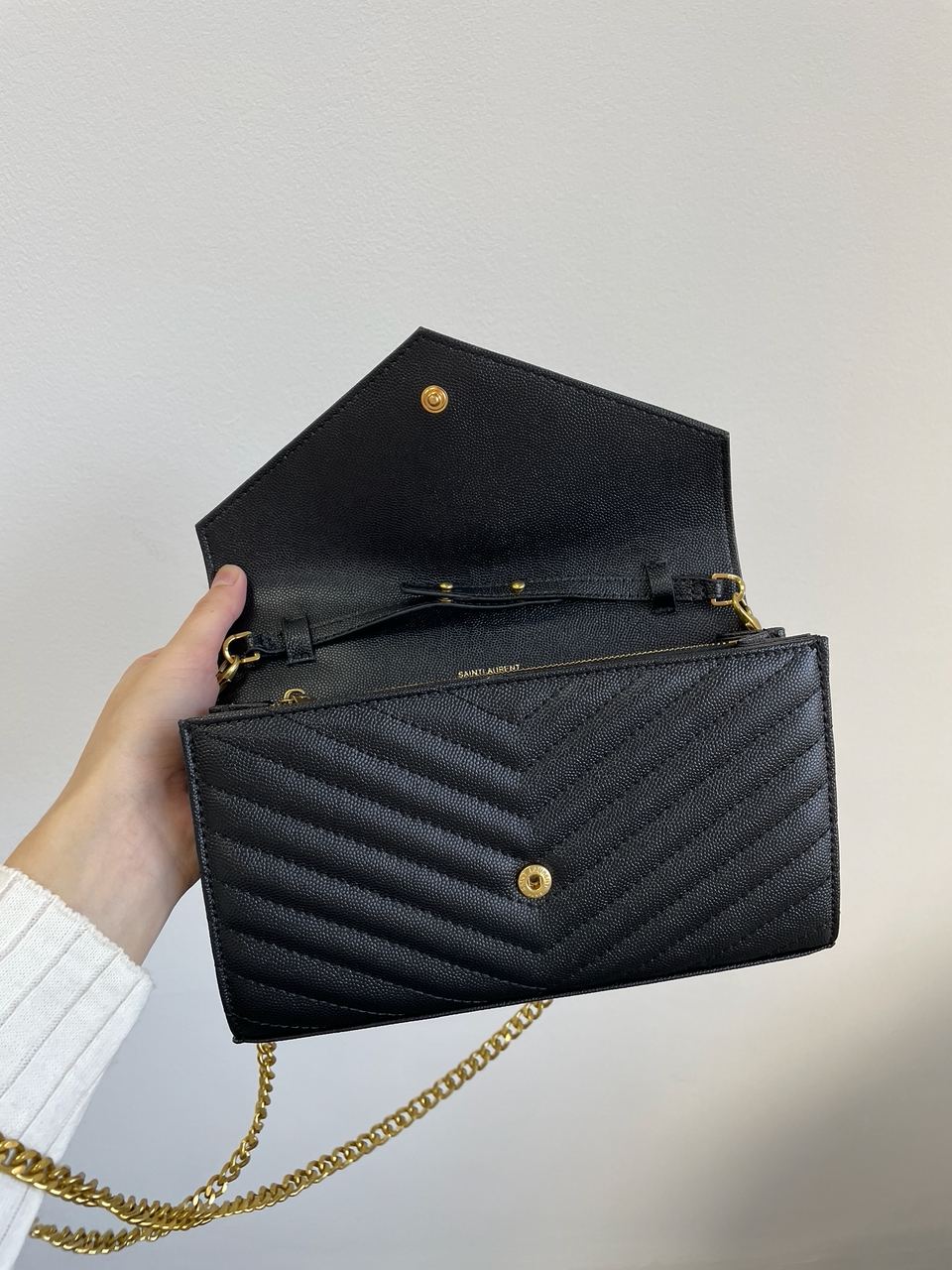 YSL Cassandre Matelasse Chain Wallet In Grain De Poudre Embossed Leather - 24