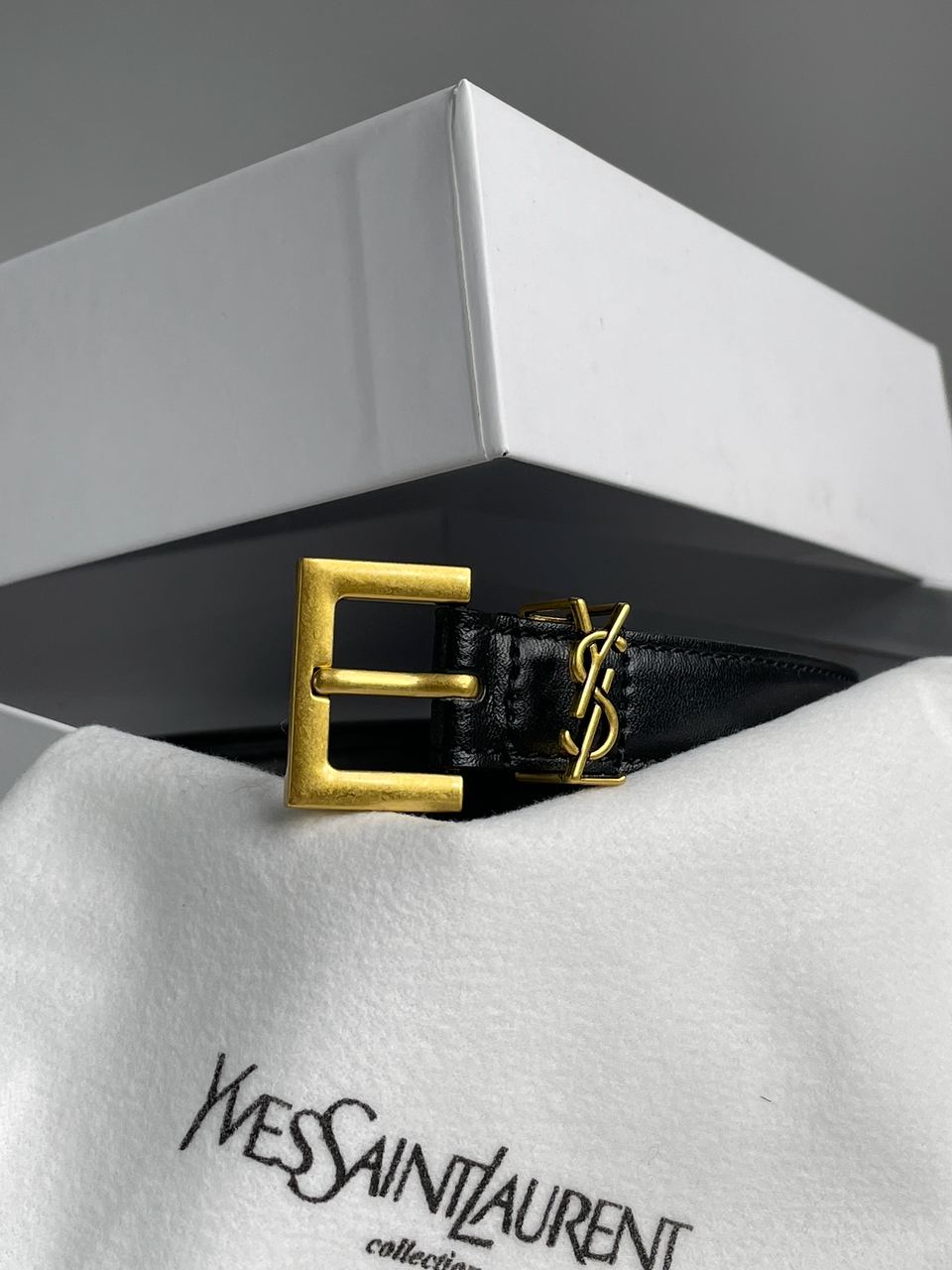 Yves Saint Laurent Belt Gold 2.0 - 7