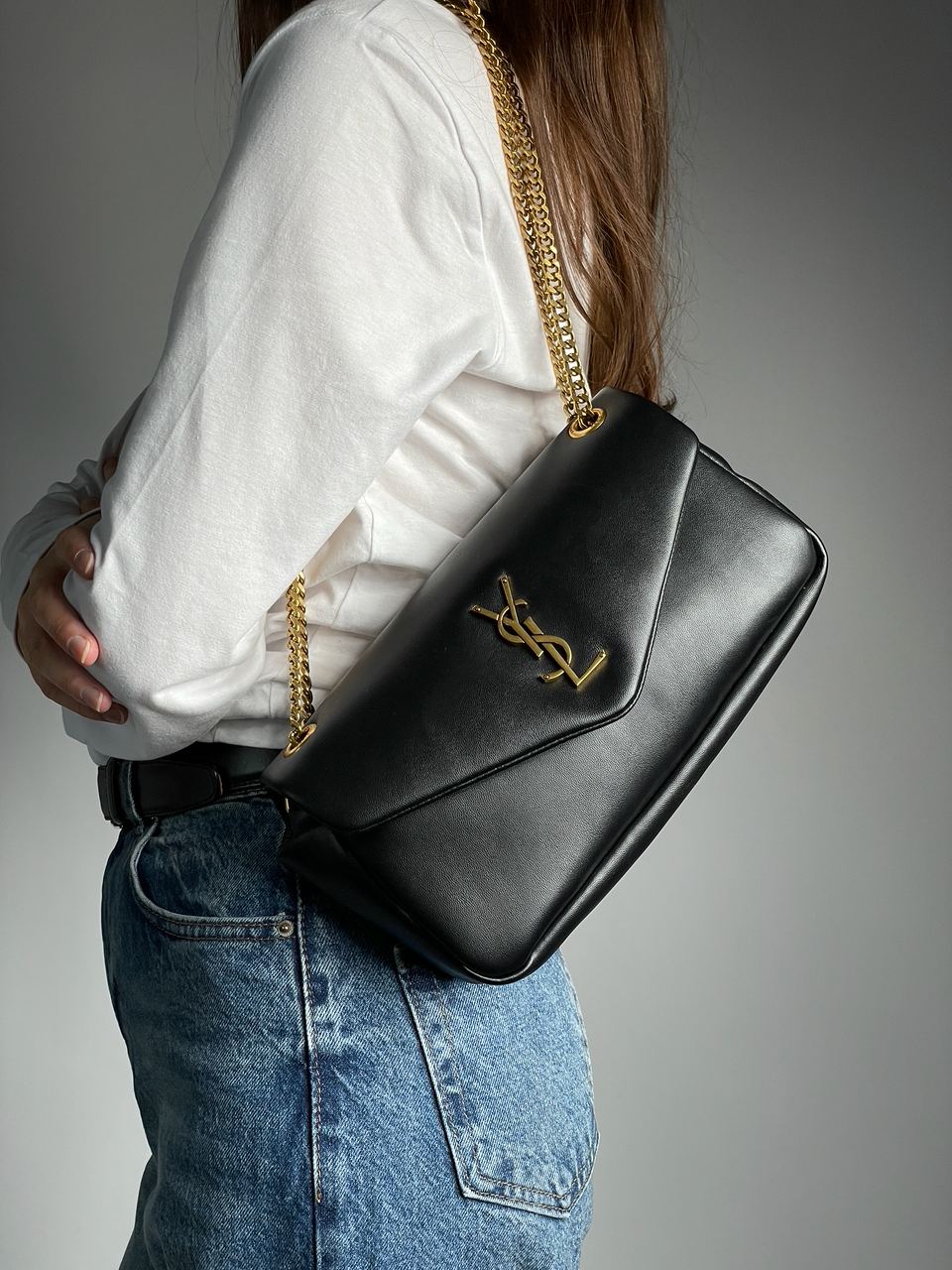 Yves Saint Laurent Calypso In Plunged Lambskin Black - 6