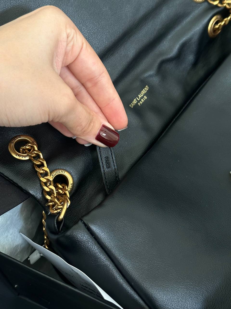 Yves Saint Laurent Chain Wallet In Black - 6