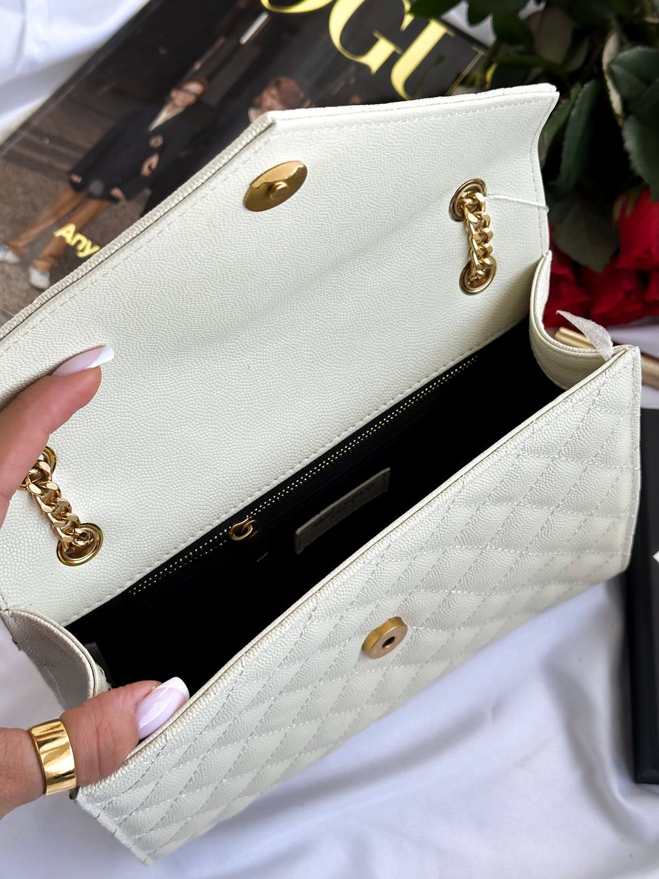 Yves Saint Laurent Envelope Bag White - 9