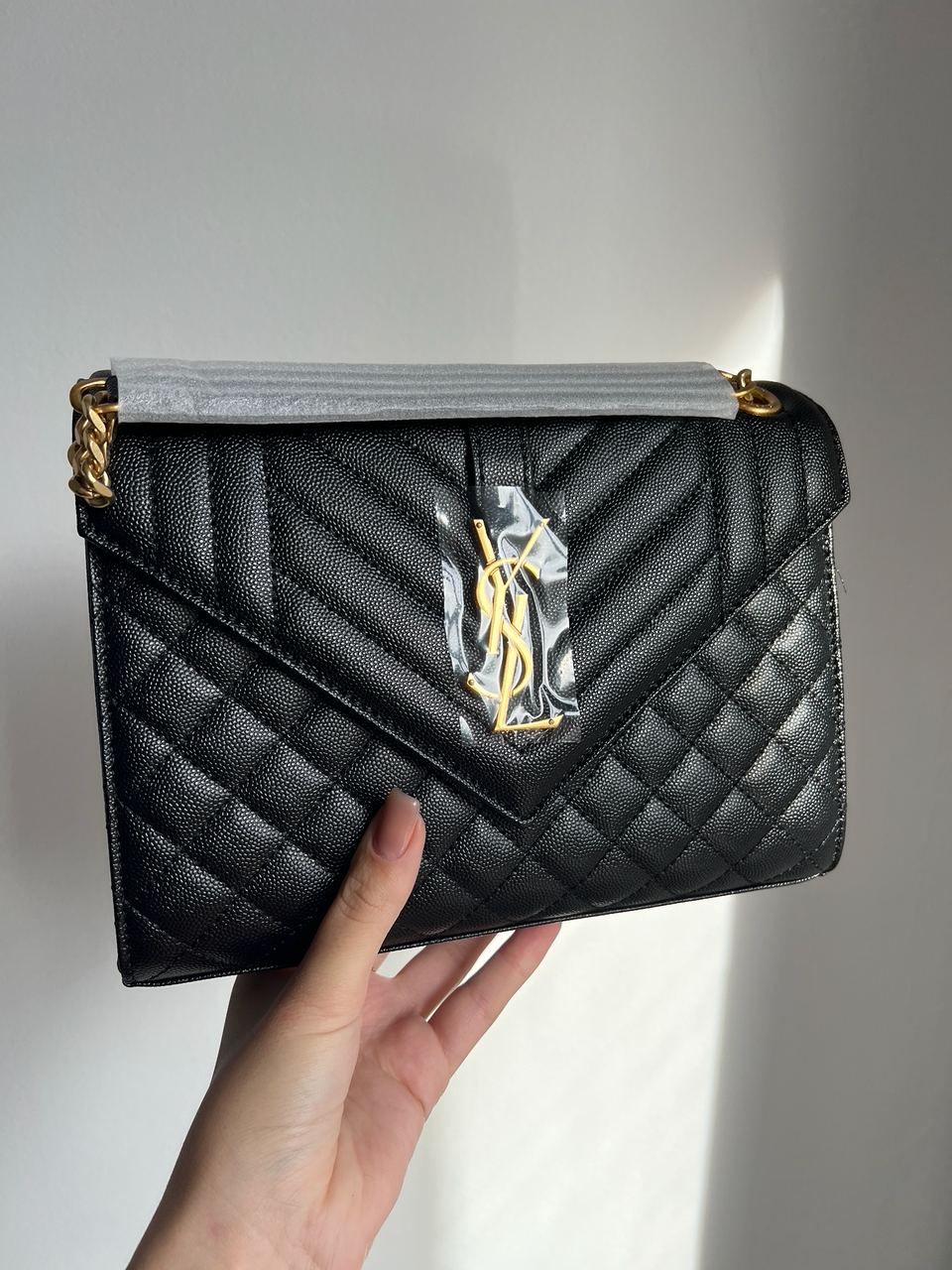 Yves Saint Laurent Envelope Medium In Quilted Grain De Poudre Embossed Leather - 7