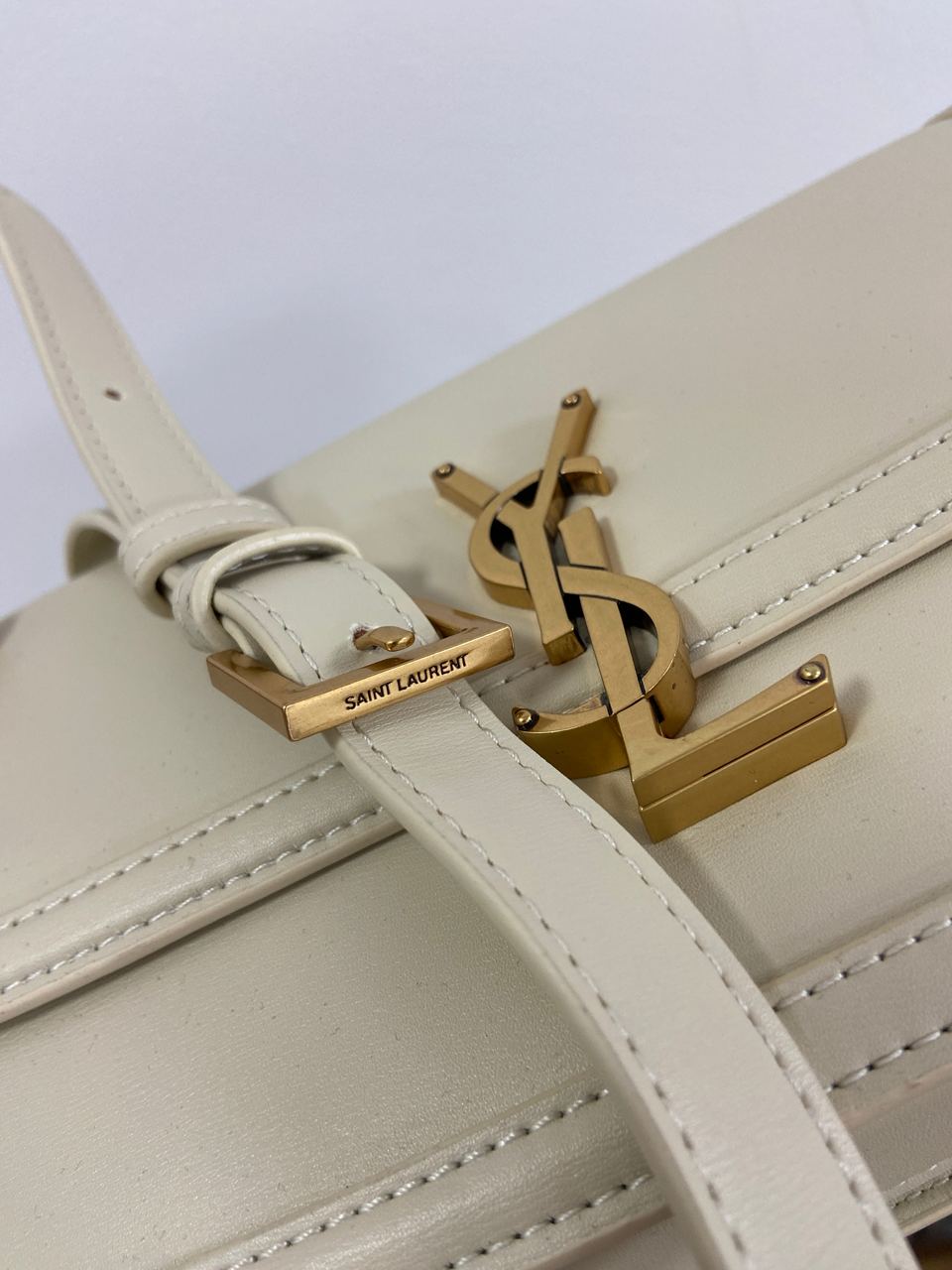 Yves Saint Laurent Medium Solferino Cream - 13