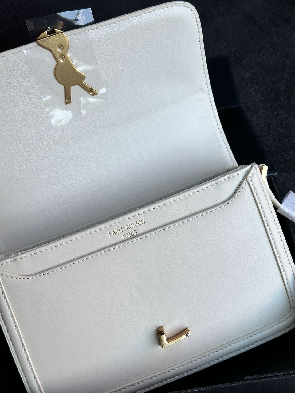 Yves Saint Laurent Medium Solferino Cream - 15