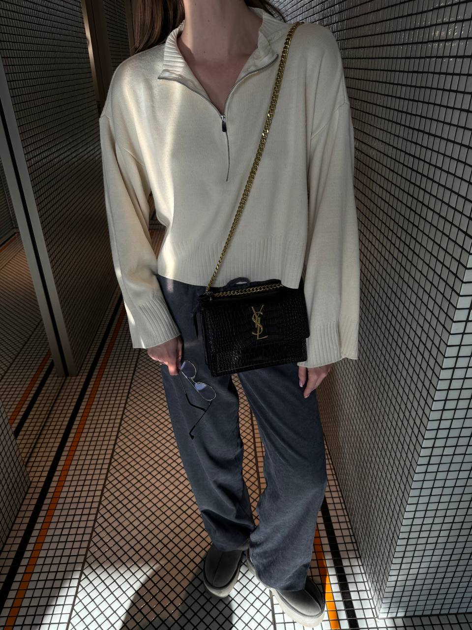 Yves Saint Laurent Medium Sunset in Smooth Leather Black/Silver - 4