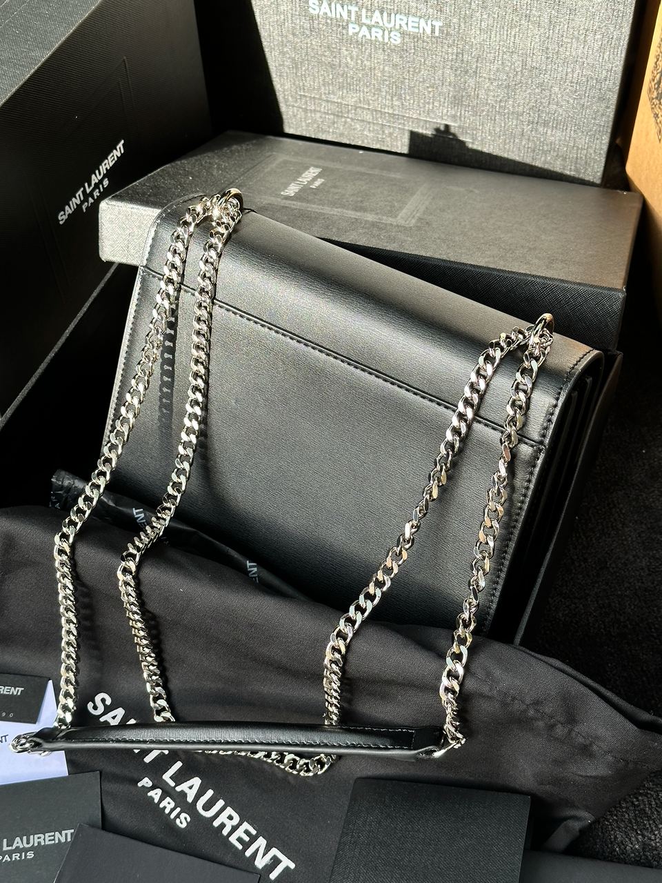 Yves Saint Laurent Medium Sunset in Smooth Leather Black/Silver - 16