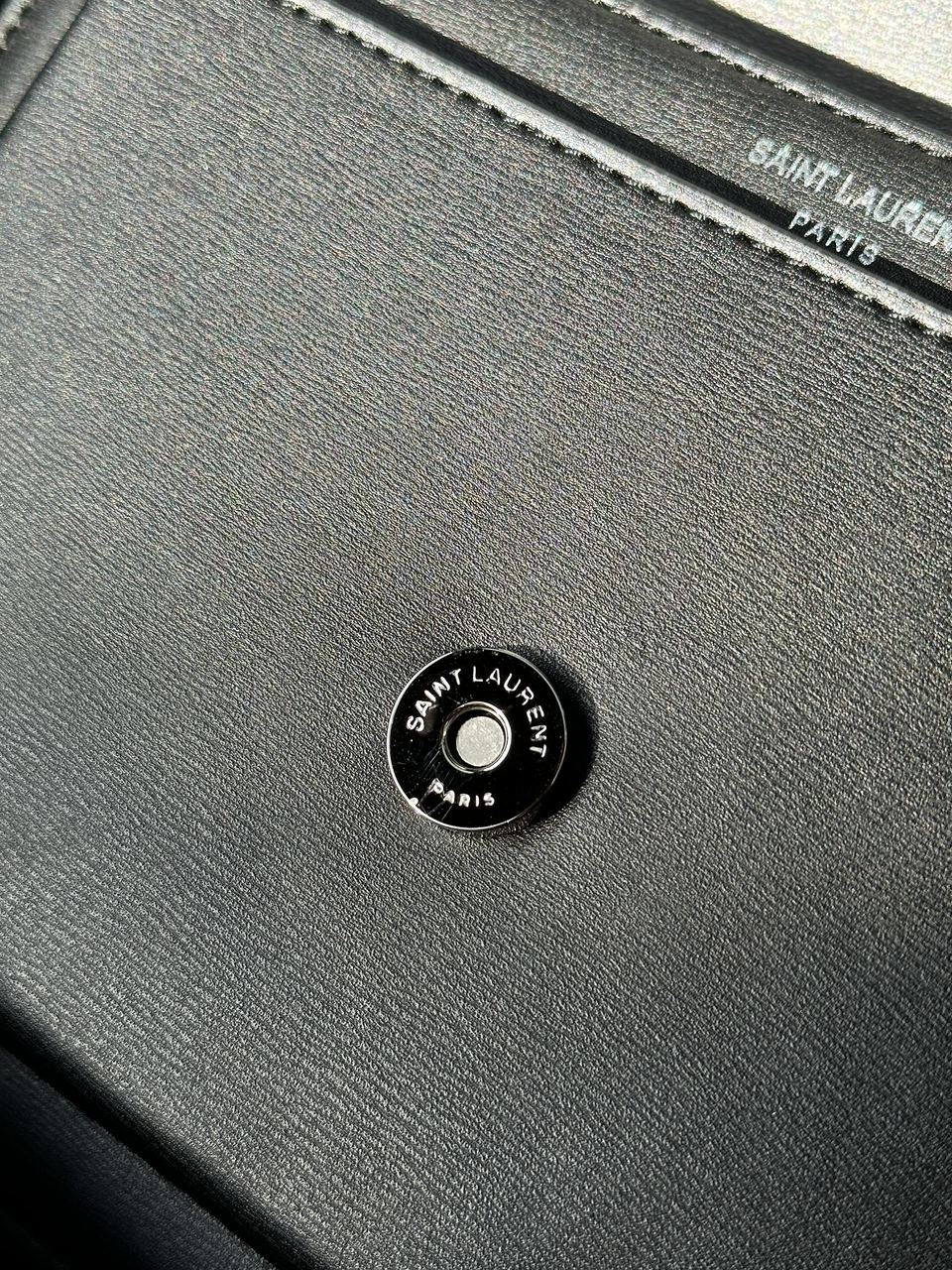 Yves Saint Laurent Medium Sunset in Smooth Leather Black/Silver - 19