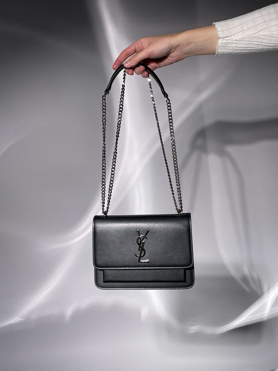 Yves Saint Laurent Medium Sunset in Smooth Leather Black/Silver - 8