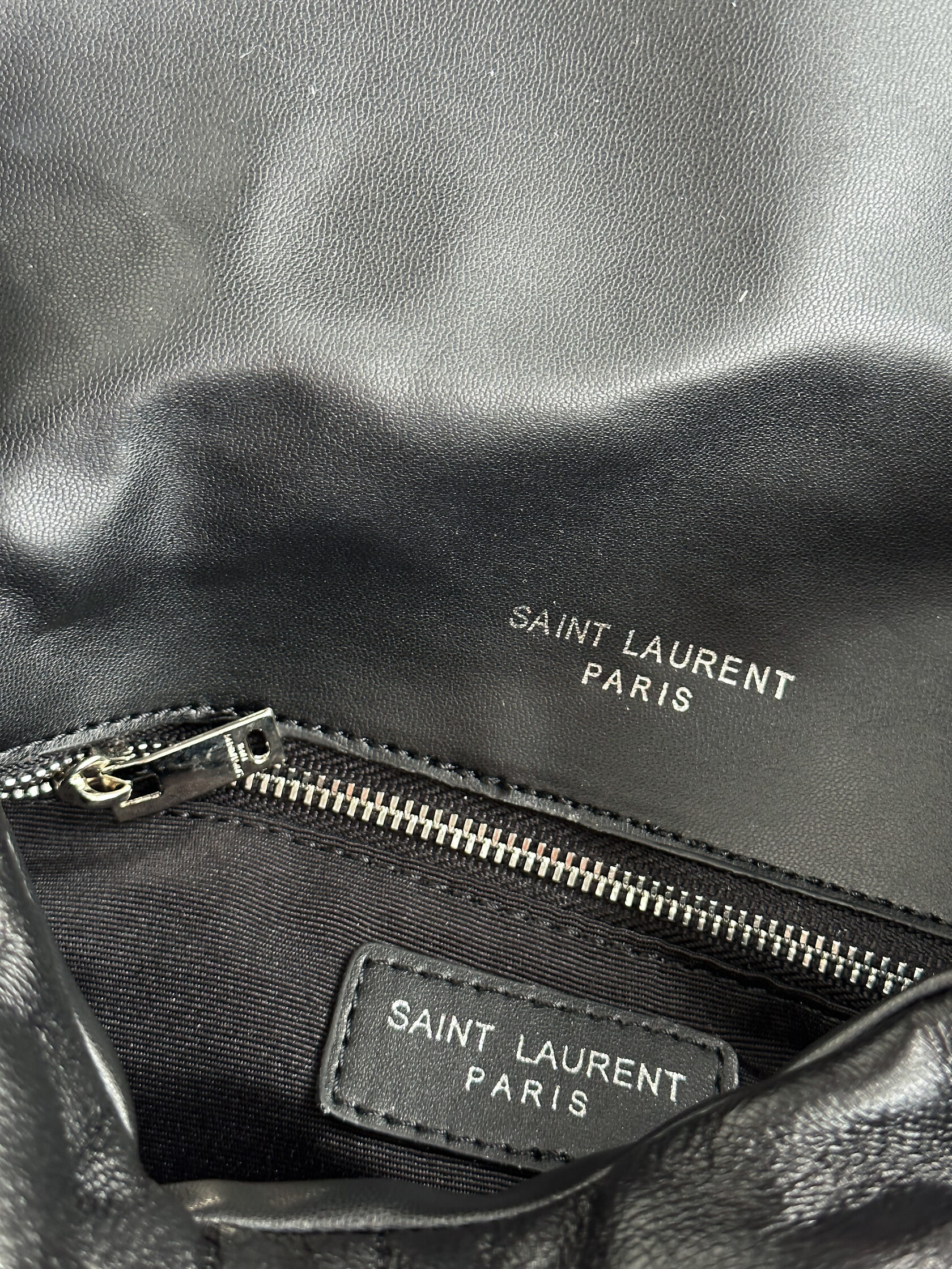 Yves Saint Laurent Puffer Loulou Black And Silver - 5