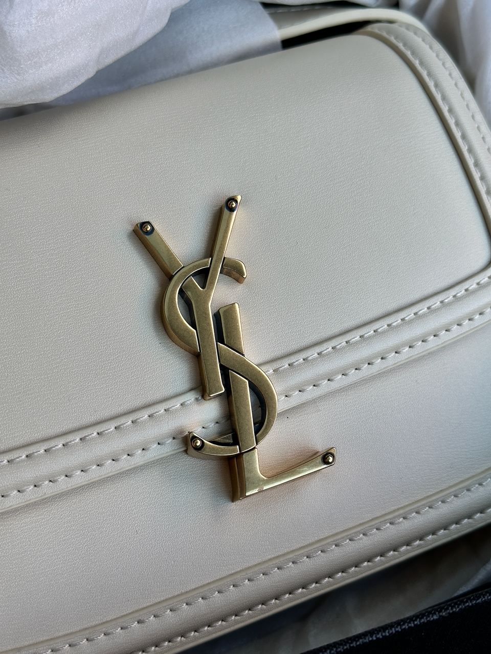 Yves Saint Laurent Small Solferino Cream - 8