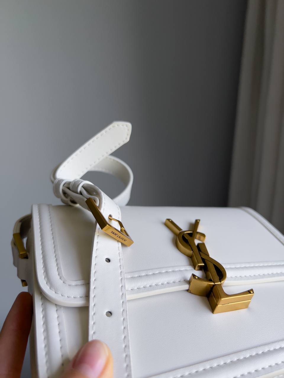 Yves Saint Laurent Solferino Milk - 17