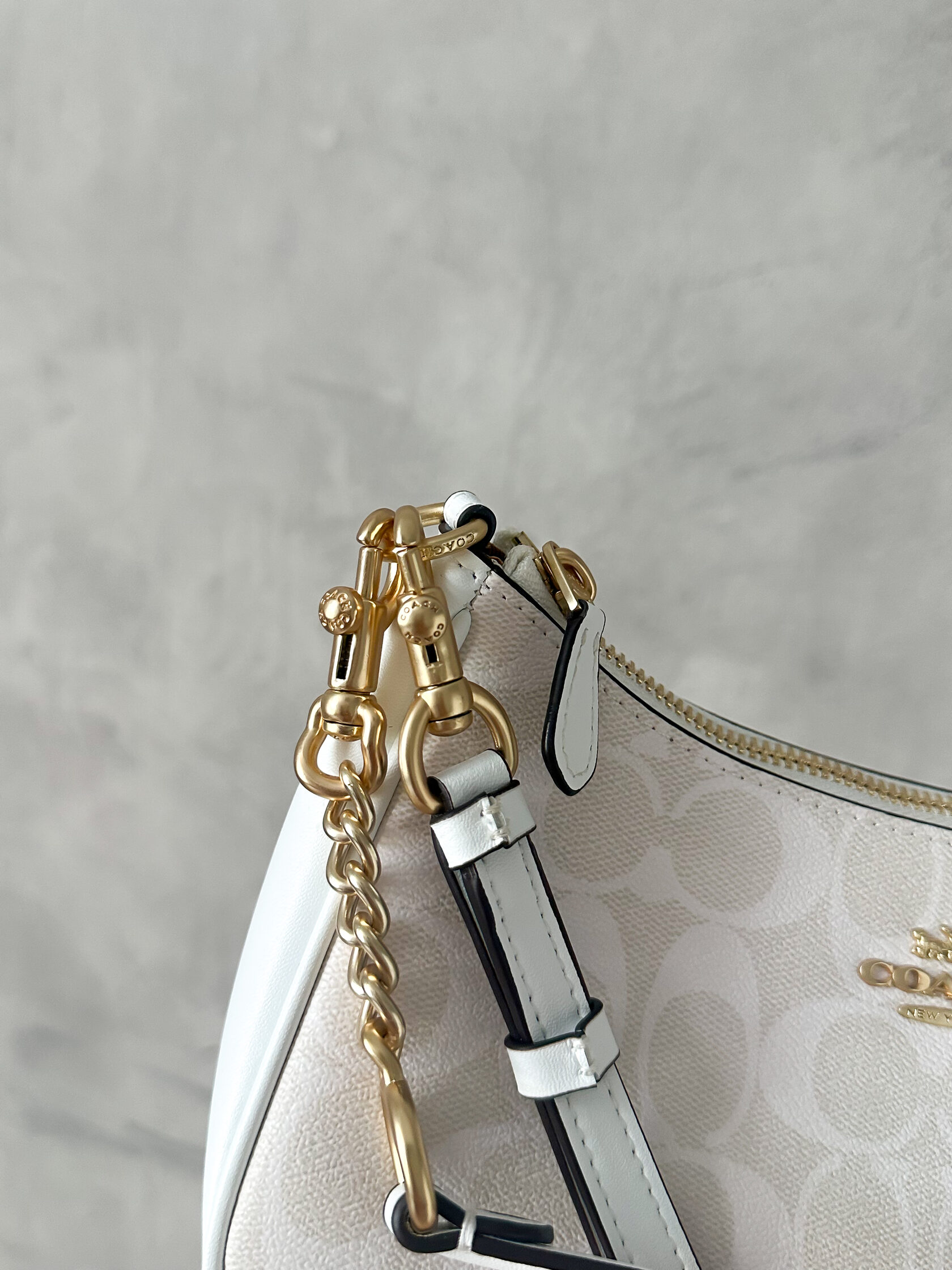 Сoach swinger 20 chalk white - 6